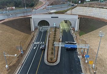 The 4,000-day Journey Struggling with Sea Water Ends Successfully: Hyundai E&C Completes Korea`s longest Boryeong Undersea Tunnel of the Highest Quality